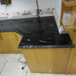 đá granite đen cao cấp ốp bếp